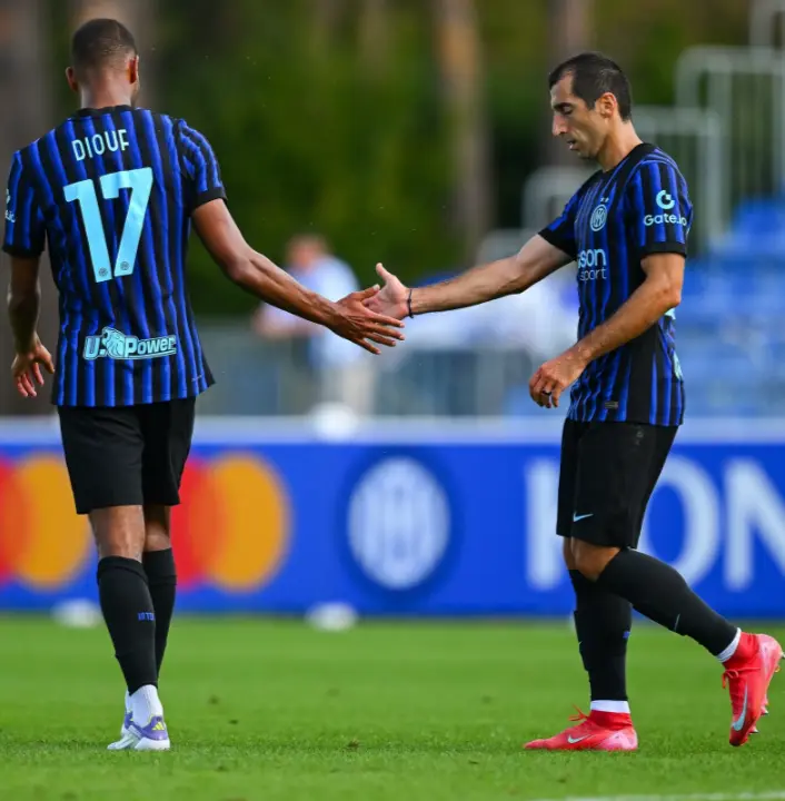 万欧元的税, 巴斯托尼, 因为钱 万欧元的税, 巴斯托尼, 因为钱