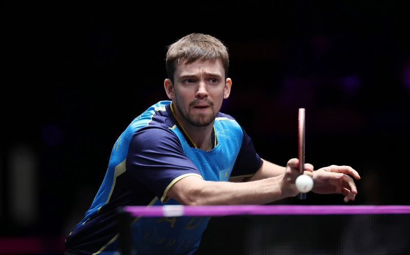 就在朝鲜与, AA, 克斯坦队