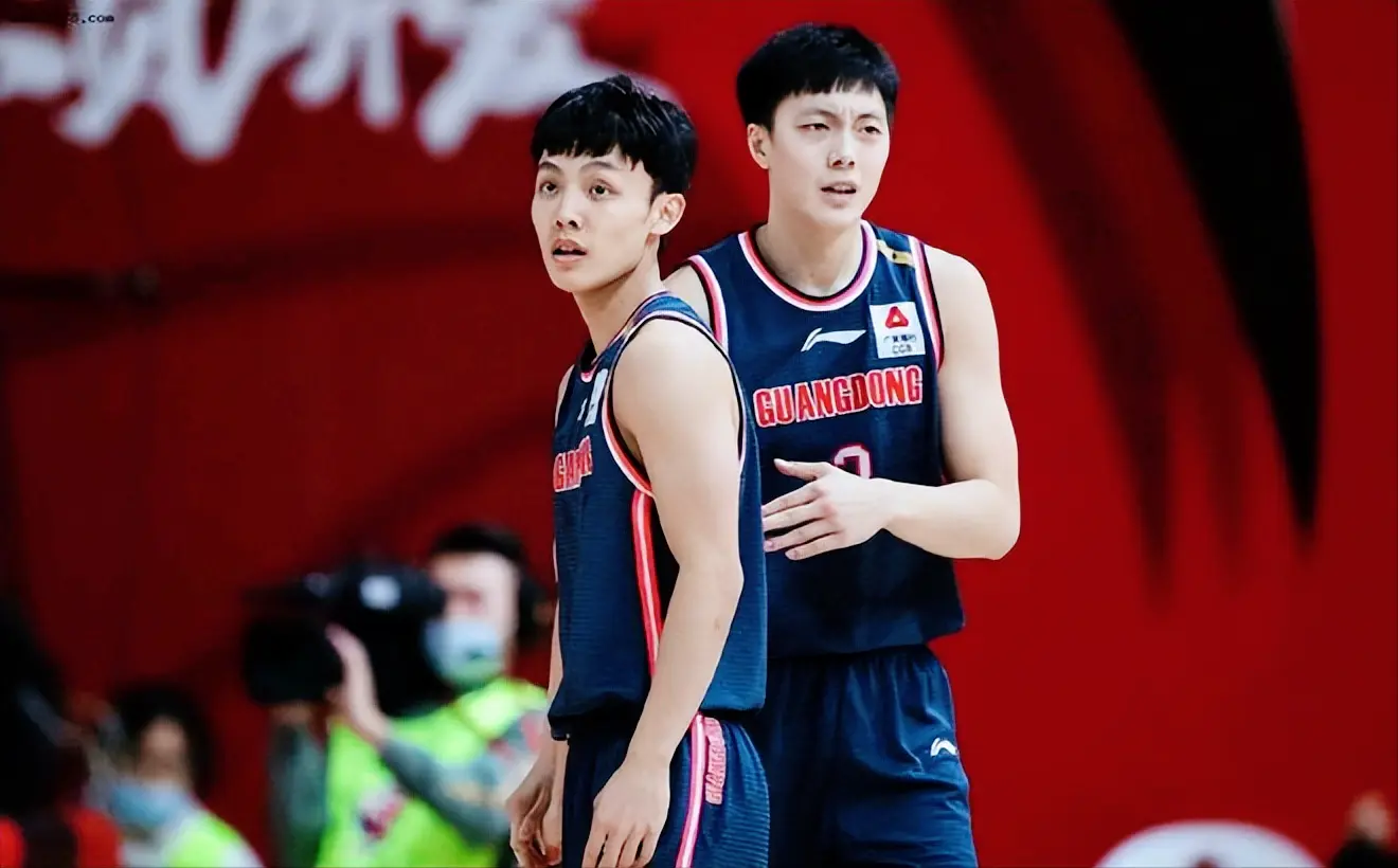 只能说各有, 热身赛中展, img 只能说各有, 热身赛中展, img