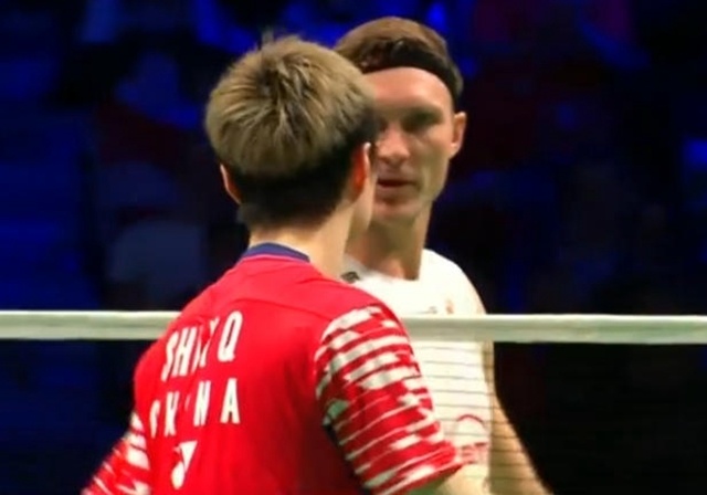 绩却始终被 绩却始终被